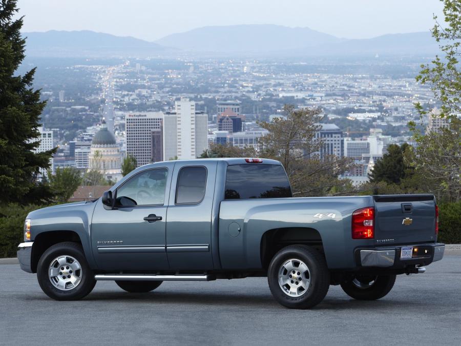  Chevrolet Silverado Extended Cab 2007 года  (фото 2 из 51)